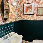 Bed & Breakfast Maison La Folie Douce 3*
