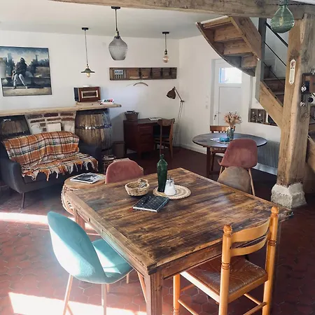 Maison La Folie Douce Bed & Breakfast 3*