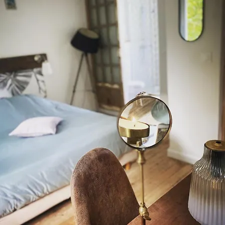 Maison La Folie Douce Bed & Breakfast