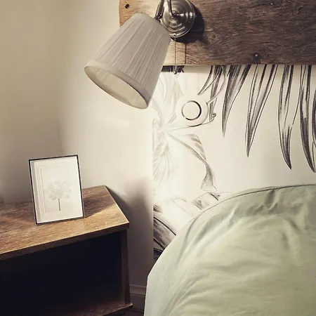 Maison La Folie Douce Bed & Breakfast 3*