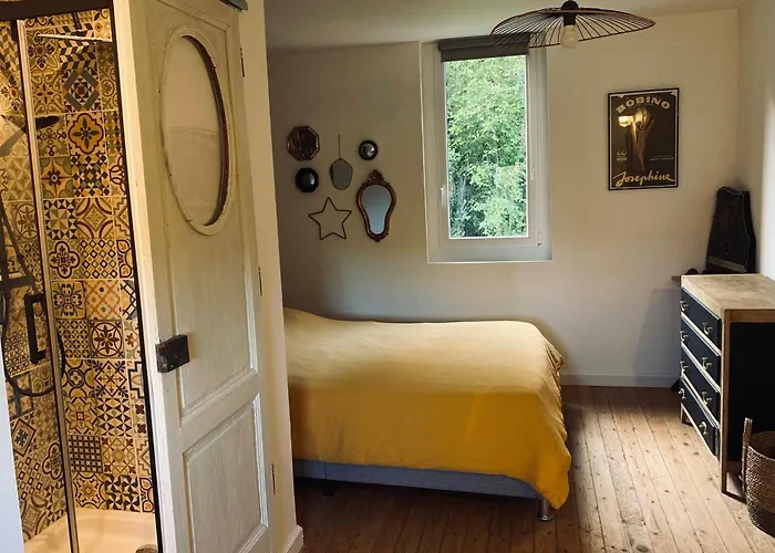 Couette-café Maison La Folie Douce